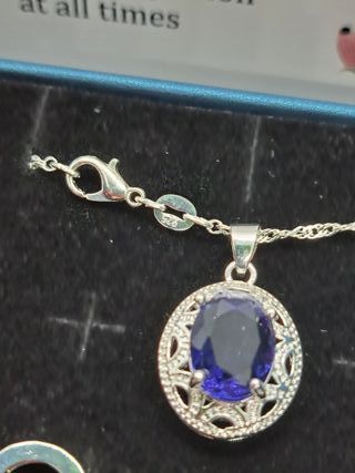 Conjunto Plata 925: Colgante, Pendientes y Anillo