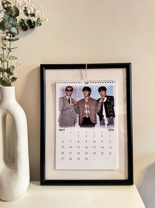 Calendario BTS 2026 A4