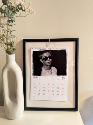 Calendario BTS 2026 A4