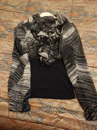 Camicia/Maglia Elegante Nero e Bianco