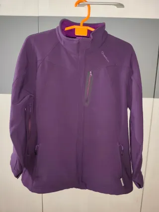 Chaqueta cortavientos Quechua mujer morada