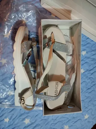 Sandali donna beige e argentati