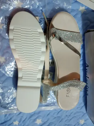 Sandali donna beige e argentati