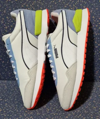 Zapatillas Deportivas Puma Dista Runner.