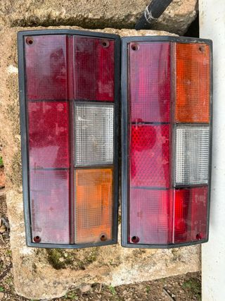 Juego Pilotos Traseros VW T3 Hella