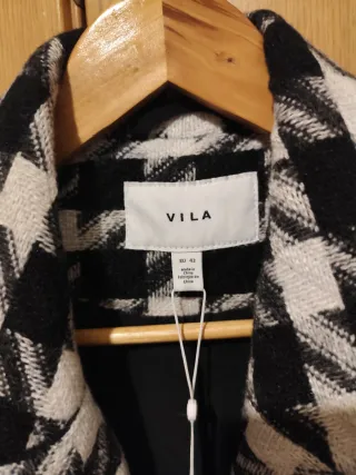 Abrigo Vila Blanco y Negro Nuevo
