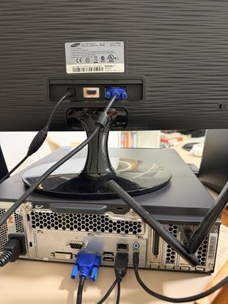 Ordenador Lenovo + Monitor Samsung