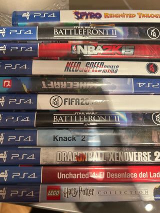 PS4 Pro 1TB Jet Black + Juegos