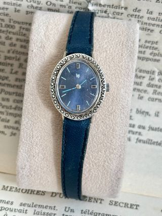Reloj Lip Plata Ovalado Mujer Vintage 1970