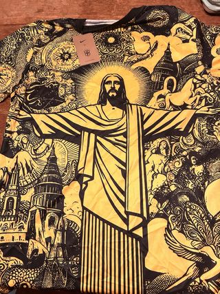 Camiseta Nike Fútbol Diseño Jesús Amarillo