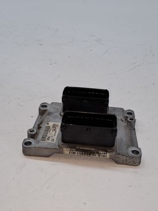 CENTRALITA MOTOR UCE OPEL CORSA D (4)