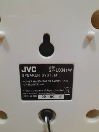 Pareja Altavoces JVC Blancos y Negros