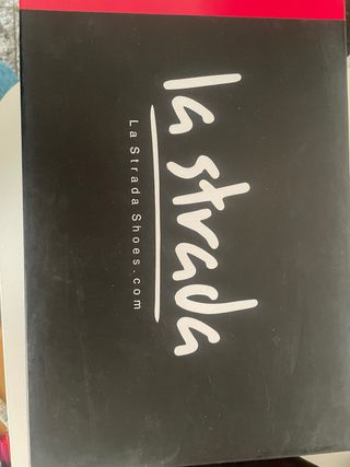 Zapato tacón color negro