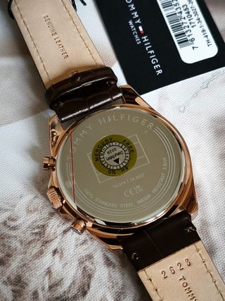 Orologio Tommy Hilfiger 1710453 - Eleganza moderna