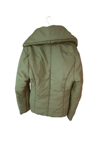 Piumino donna verde salvia con cintura