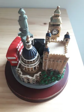 Figura decorativa Londres