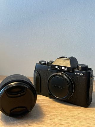 Câmara Fujifilm X-T100 Preta