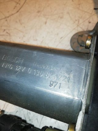 MOTOR ELEVALUNAS DELANTERO DERECHO RENAULT MEGANE I CLASSIC (6)