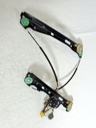 ELEVALUNAS DELANTERO IZQUIERDO BMW SERIE 1 BERLINA (E81/E87) (4)