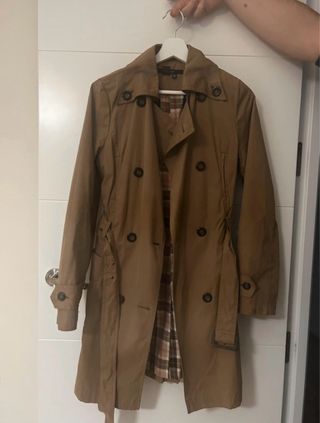 Gabardina Zara Marrón