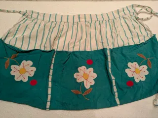 Grembiule vintage anni '60 con fiori