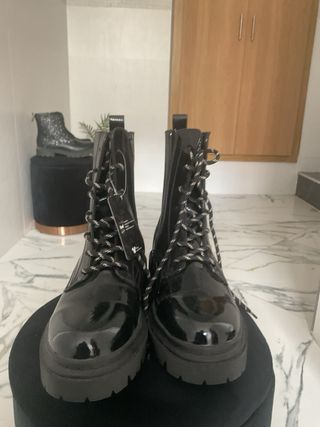 Botas Disney Mickey Mouse Negras estilo Dr.Martens