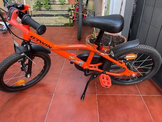 Bicicleta BTWIN Robot 500 16' (4-6 años)