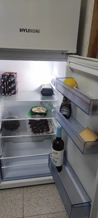 Nevera Hyundai blanca