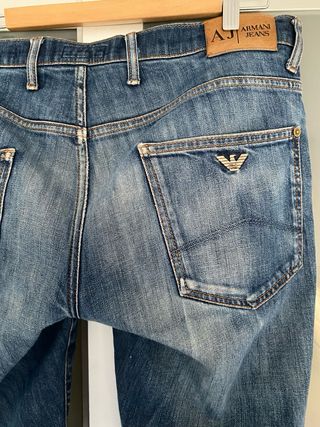 Pantalón vaquero hombre Armani Jeans talla 33