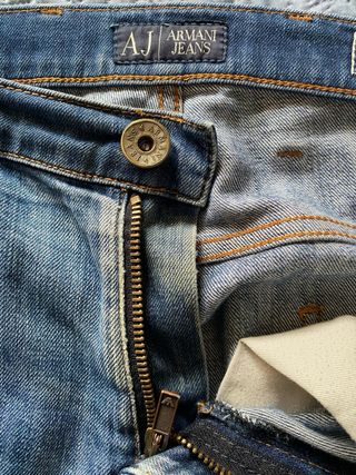 Pantalón vaquero hombre Armani Jeans talla 33