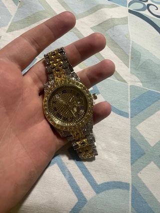 Orologio di Lusso Dorato e Argentato con Diamanti