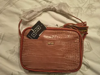 Bolso Misako rosa efecto piel cocodrilo