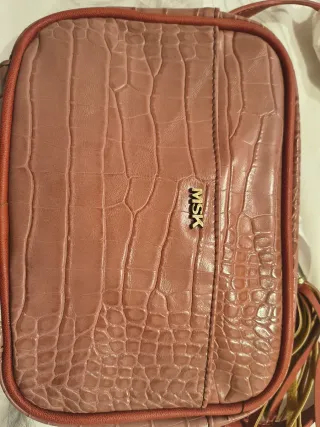 Bolso Misako rosa efecto piel cocodrilo