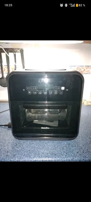 Horno freidora Breville negro