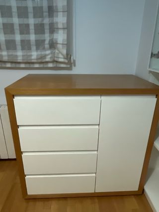 Comò in legno massello bianco e marrone