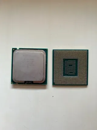 2x Processore Intel CPU