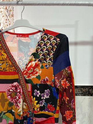 Vestido estampado flores patchwork