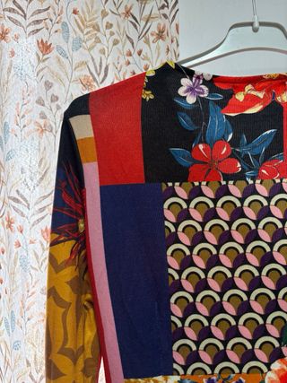 Vestido estampado flores patchwork