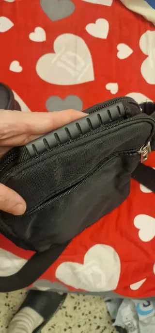 Lote 3 borse: DIESEL, MNG, TECHNOLOGY Energie