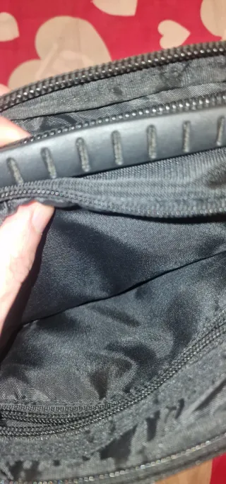 Lote 3 borse: DIESEL, MNG, TECHNOLOGY Energie