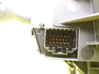 MANDO MULTIFUNCION FORD FOCUS BERLINA (CAP) (8)