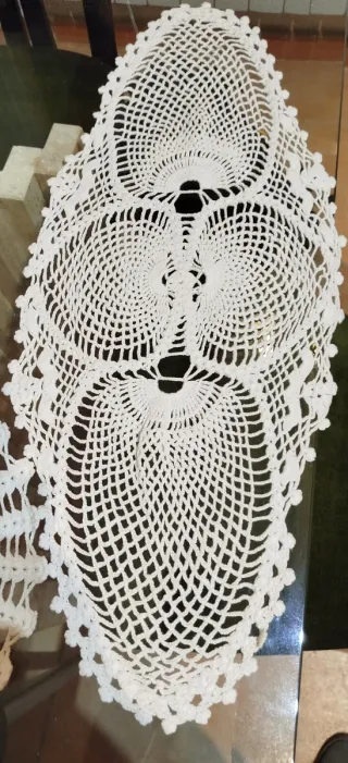 2 Tappeti all'Uncinetto Rotondo e Ovale