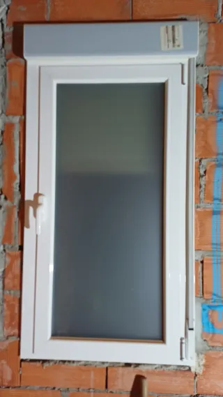 Ventana para baño.