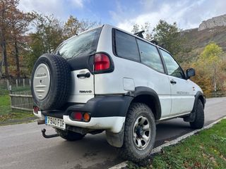 Nissan Terrano II 2006