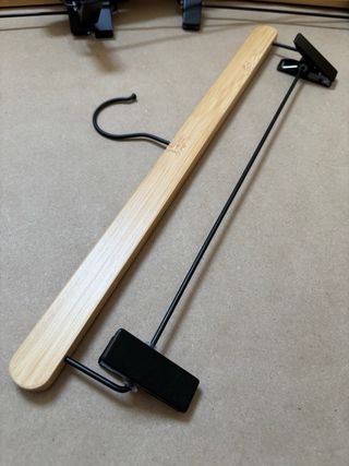 15 Perchas madera Zara Home