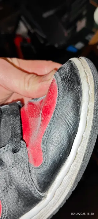 Scarpe Jordan Uomo Nere e Rosse