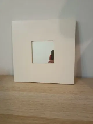 2 Specchi quadrati in legno da 26 cm