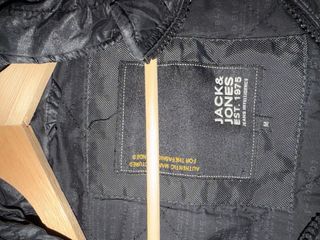 Chaqueta negra hombre