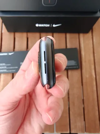 Apple Watch Series 6 Nike 40mm GPS + Cellular