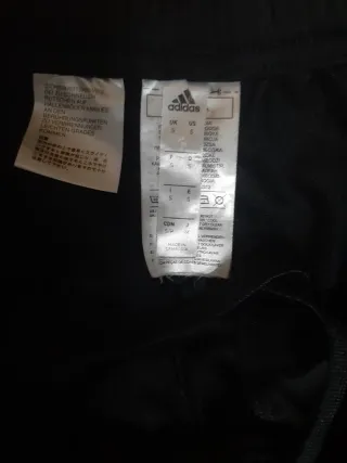 Pantalón chándal Adidas negro